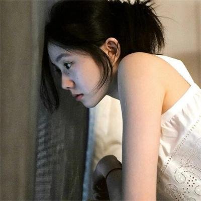 女仁医